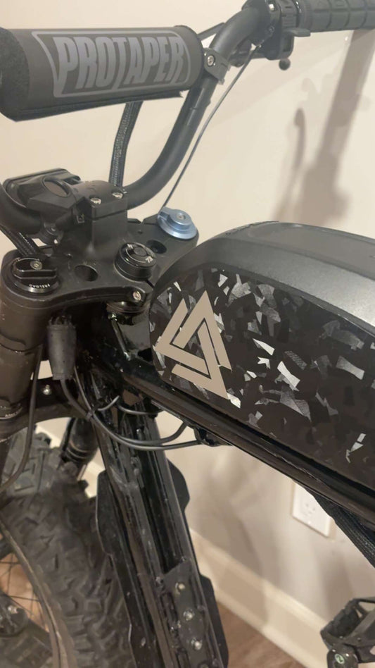 Chi-Battery Sticker (2 Stickers)